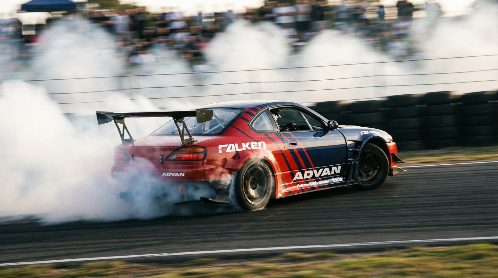 玩物社区漂移赛事视频